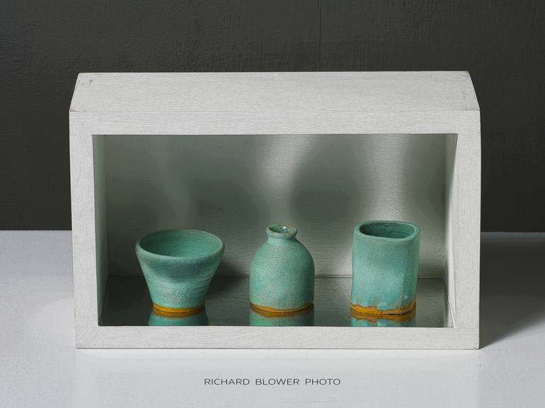 3 Small Thrown Turquoise Pots in a White Box - Print
