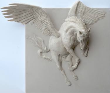 Original Figurative Horse Sculpture by Natividad Sánchez Fernández