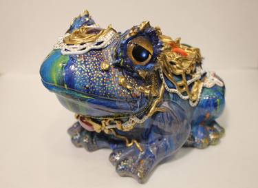 Unique Ceramic Symbol Of Rich Magic Frog Princess Of Dream thumb