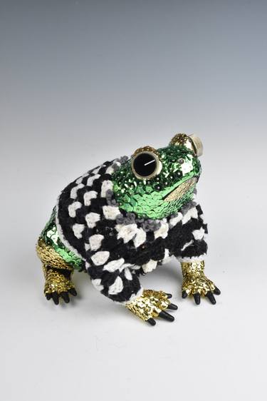 Sweater Frog thumb