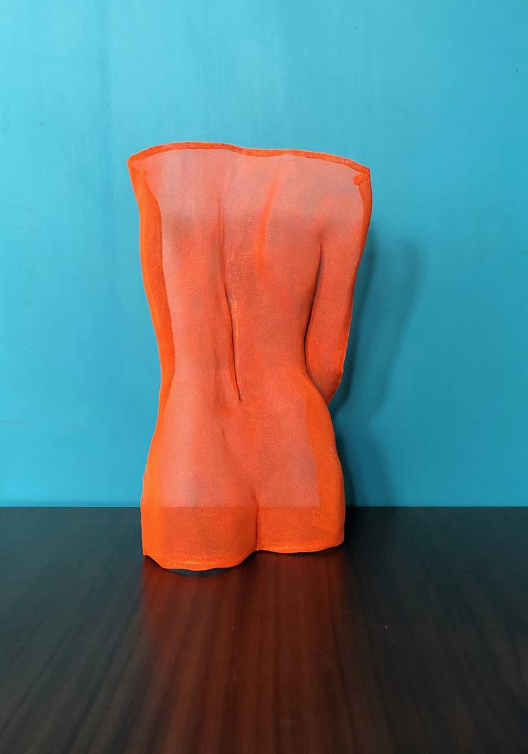 Original Body Sculpture by Gavin Tu