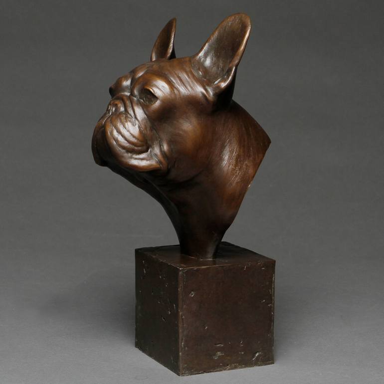 Original Neoclassicism Dogs Sculpture by Fan Yu