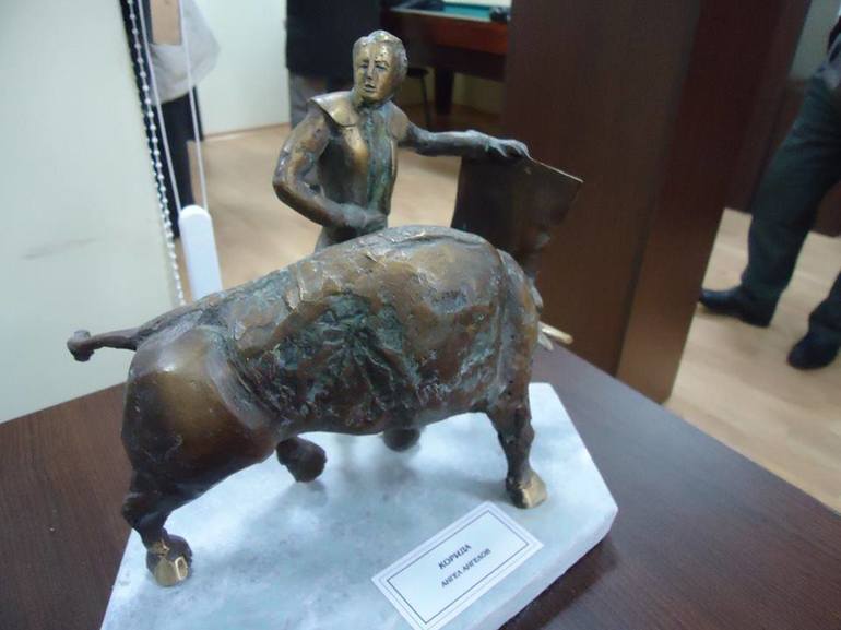 Original Figurative Animal Sculpture by Angel Angelov