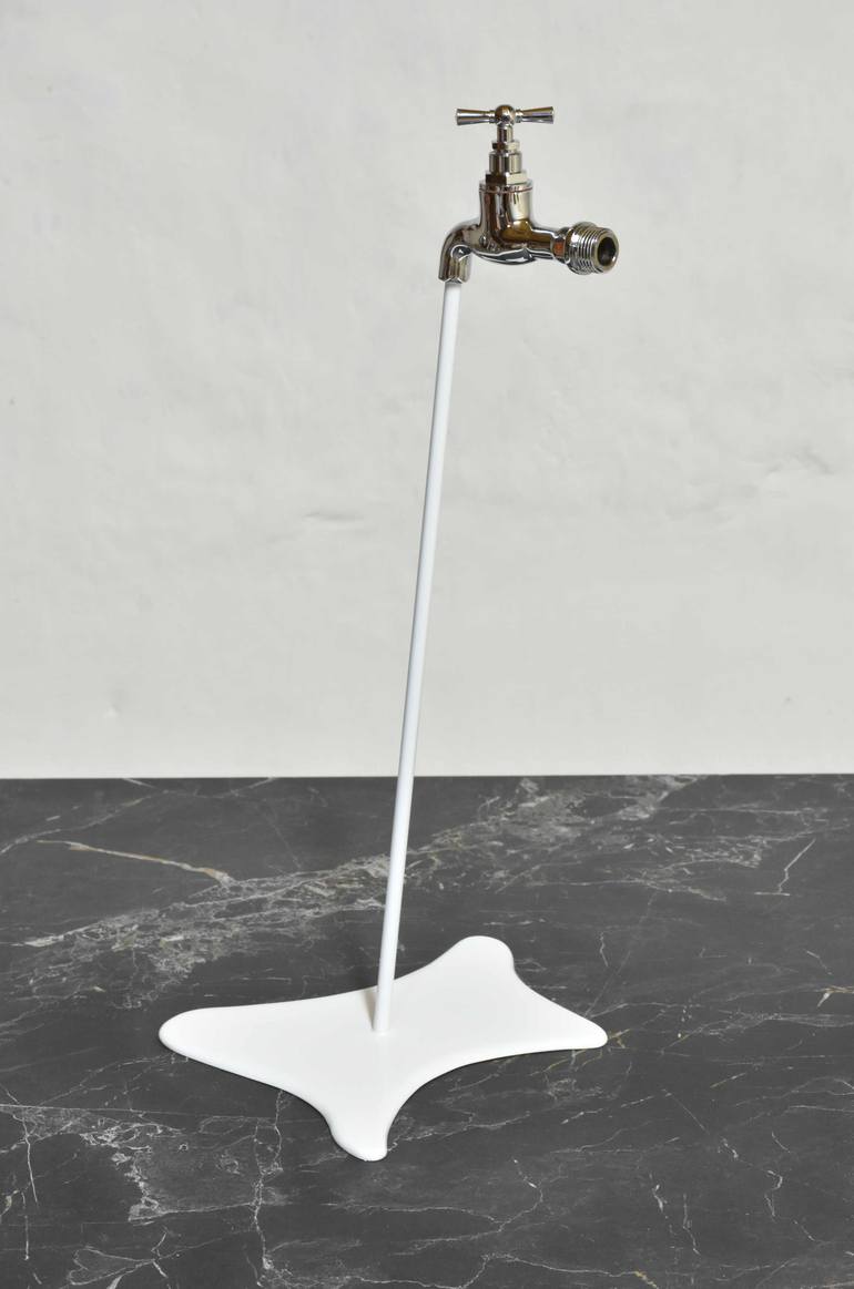 Original Black & White Nature Sculpture by Yannick Bouillault