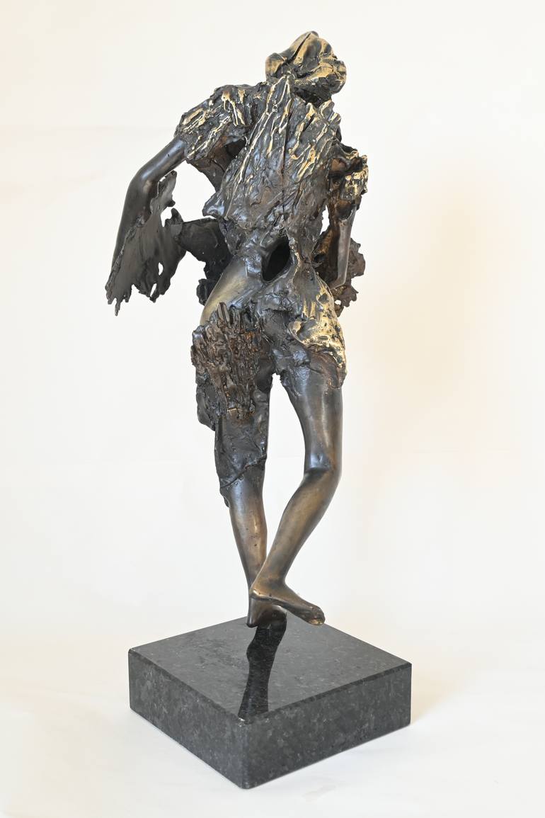 Original Figurative Women Sculpture by Mark Boichev