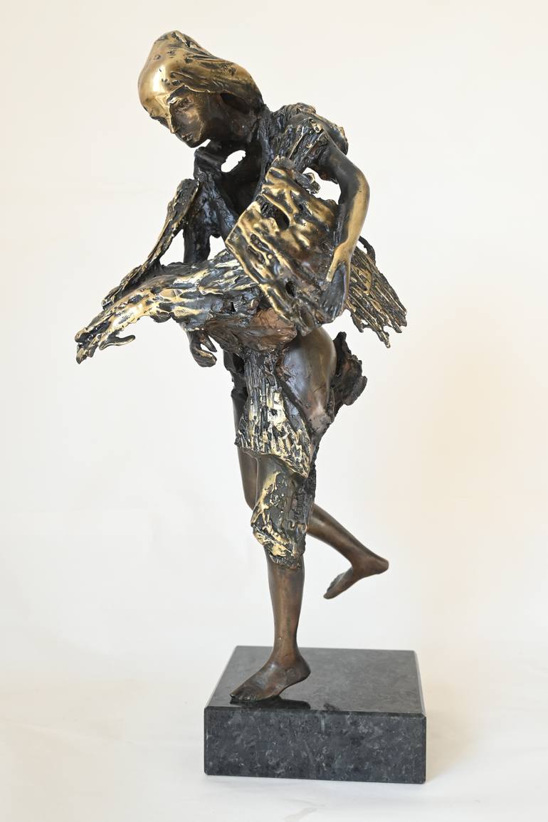 Original Figurative Women Sculpture by Mark Boichev