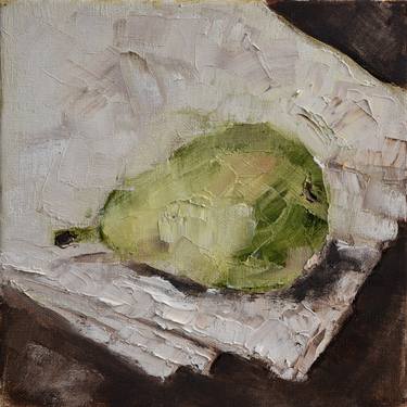 Green pear thumb