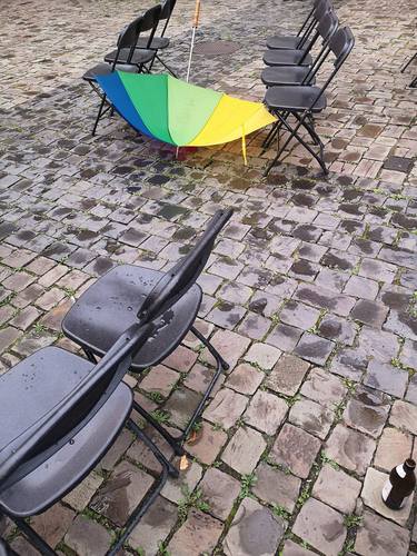 The Umbrella Turnabout - SnapShotSeries thumb