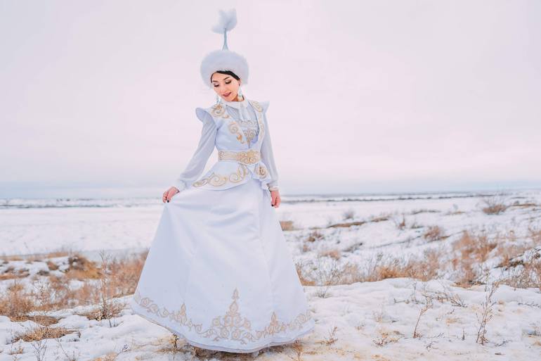 Dance of Kazakh bride in winter in steppes - Print