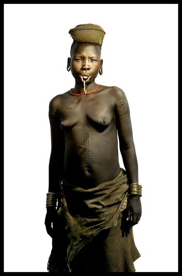 Mursi Women with Ring - Limited Edition of 25 thumb