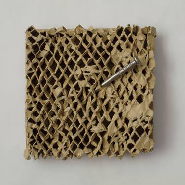 «Nail in cardboard by Ikea» thumb