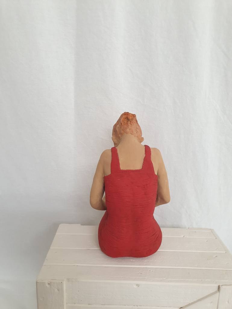 Original Figurative Women Sculpture by Jacqueline Desmet