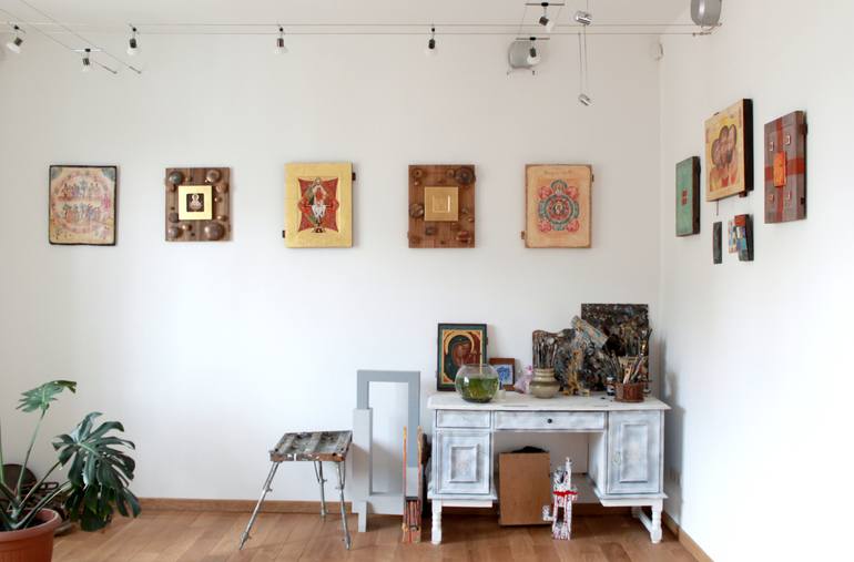 Original Minimalism Religion Installation by Mariia Pavelko