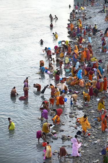 Pilgrims bathing in the Ganges, Haridwar, India - Limited Edition of 20 thumb