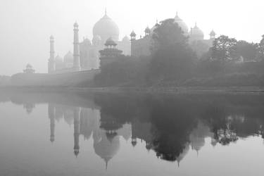 Taj Mahal in winter fog - Limited Edition of 20 thumb