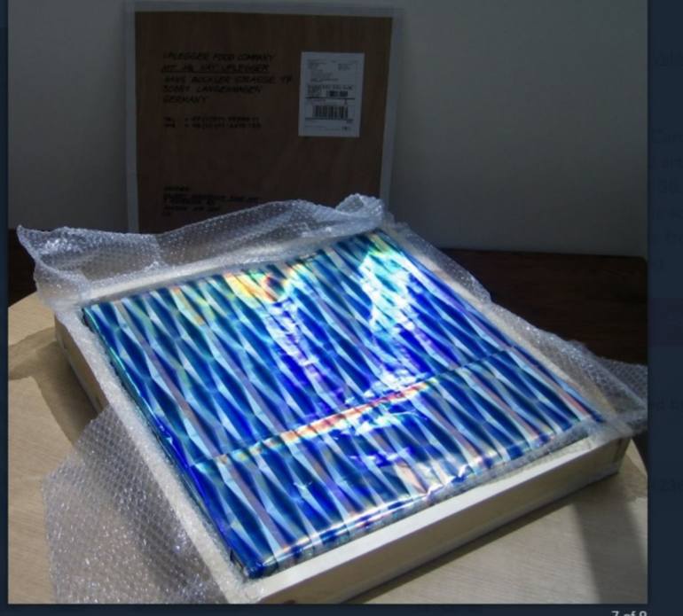 Original Illustration People Painting by Gianluca Carbone