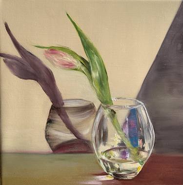 Flowers in a vase. Tulip. thumb