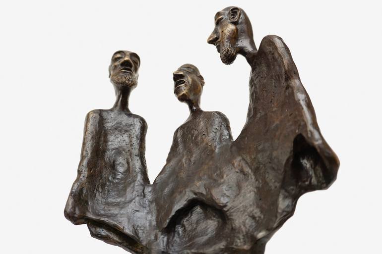 Original figurative Men Sculpture by Elsa Munoz
