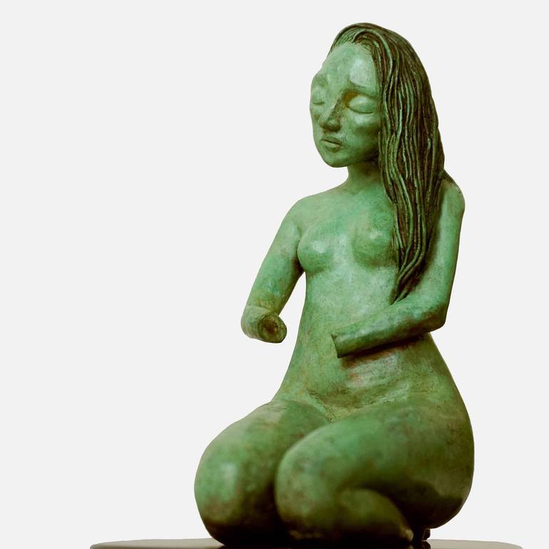 Original Women Sculpture by Elsa Munoz