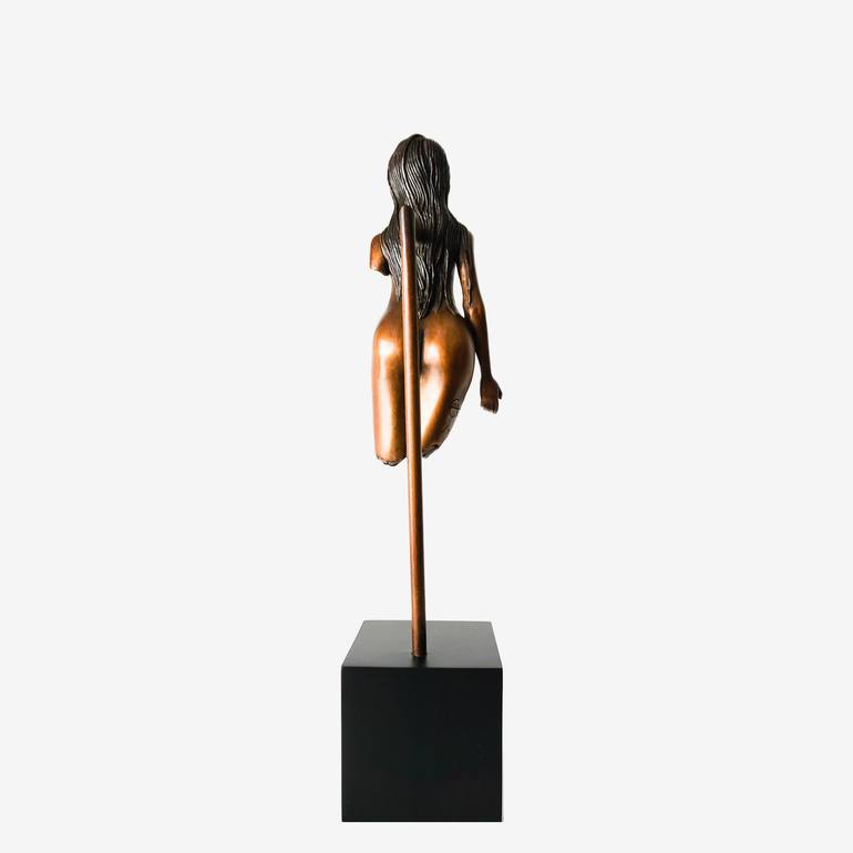 Original Women Sculpture by Elsa Munoz