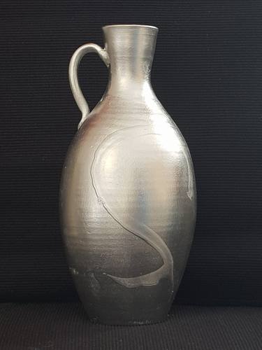 Silver Vase thumb
