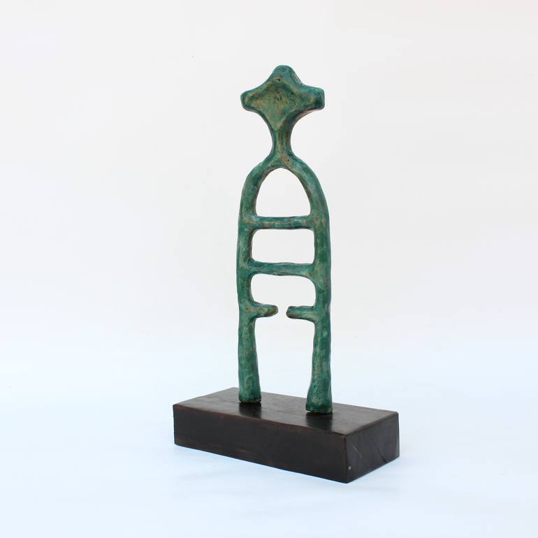 Original Figurative People Sculpture by Didier Fournier