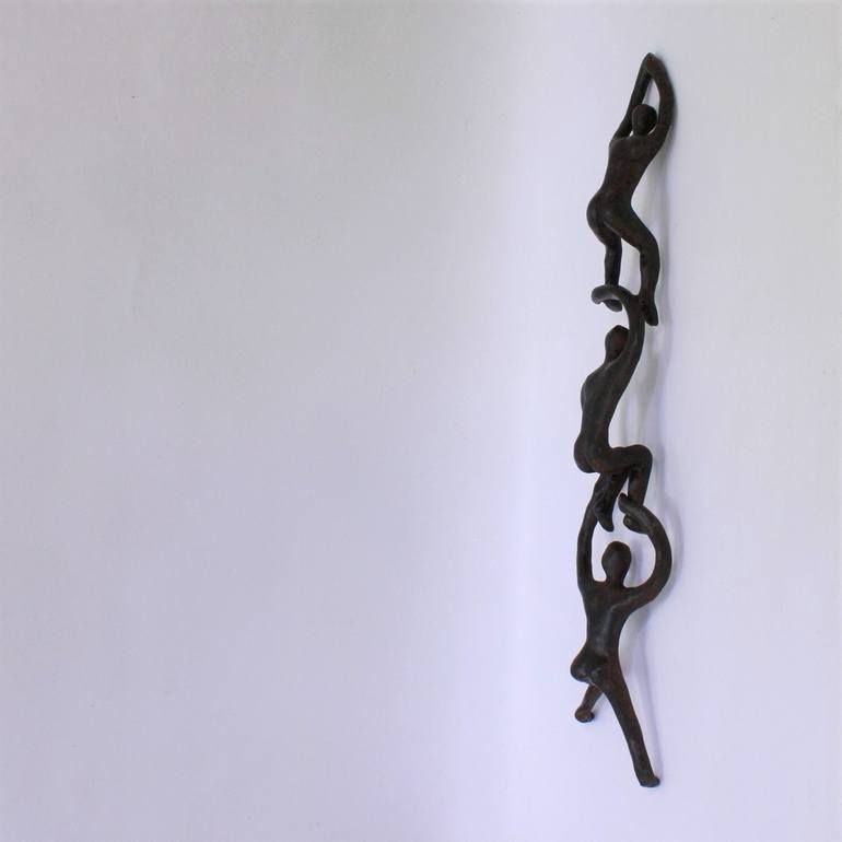 Original Figurative People Sculpture by Didier Fournier