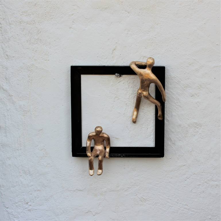 Original Figurative People Sculpture by Didier Fournier