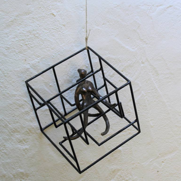 Original Figurative People Sculpture by Didier Fournier