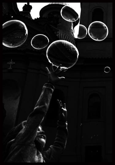 Heart Full of Bubbles / Prague 2017 thumb