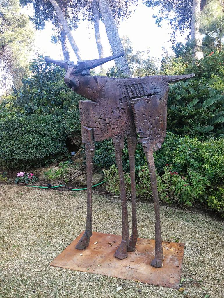 Original Animal Sculpture by Oleg Gavrizon