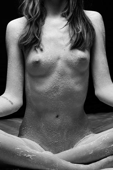 Original Nude Photography by Ugo Grandolini