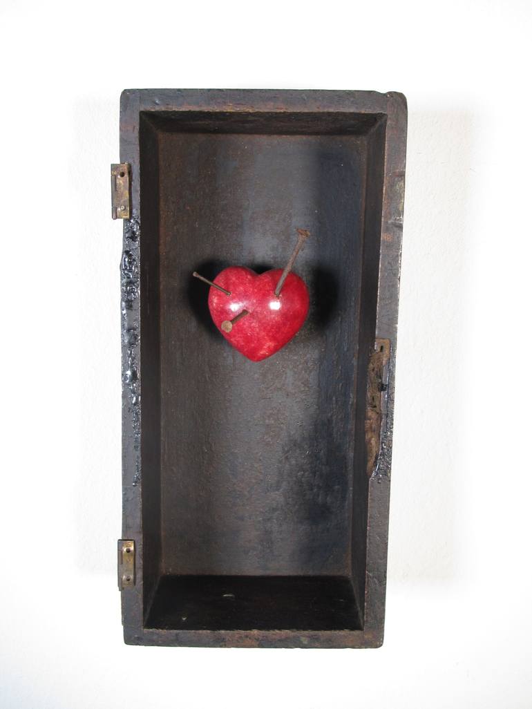 Original Conceptual Love Sculpture by Jordi Santanach