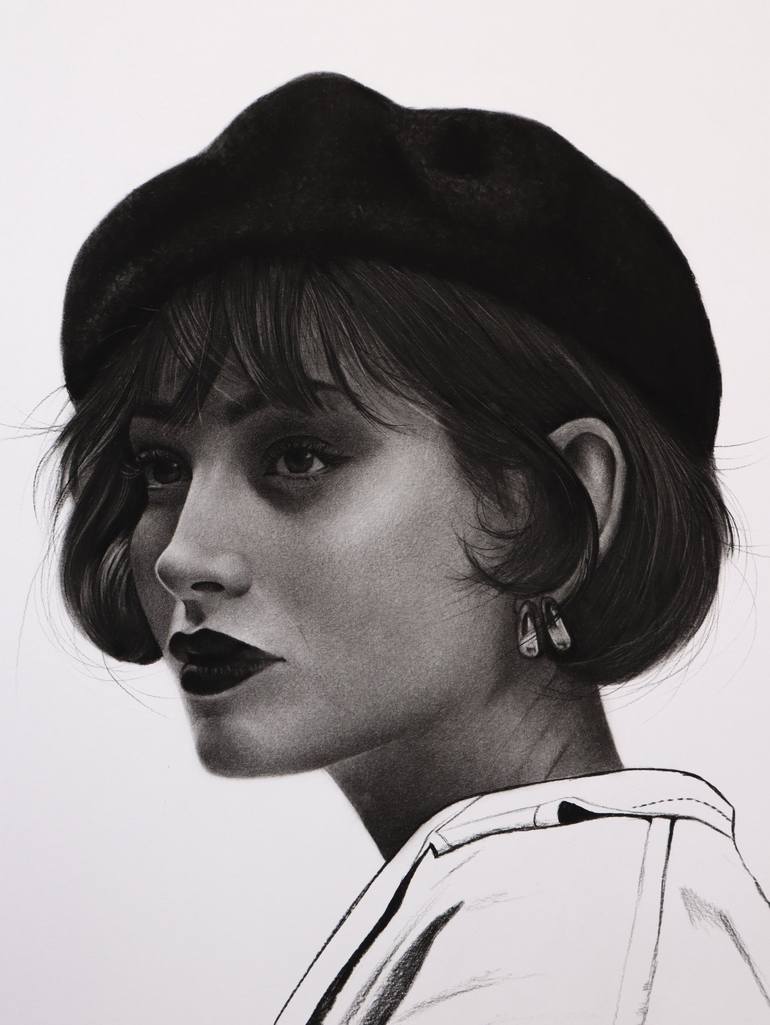 Original Photorealism Women Drawing by Mariam Darchiashvili