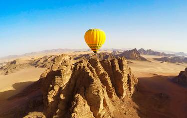 Wadi Rum Balloon - Limited Edition of 5 thumb