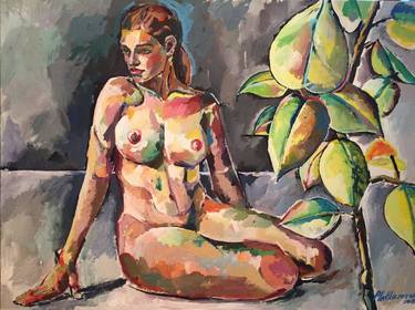 Woman with Ficus thumb