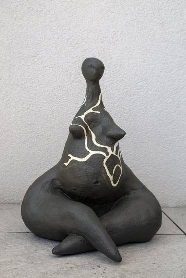 Original Dada Women Sculpture by Oksana Chumakova