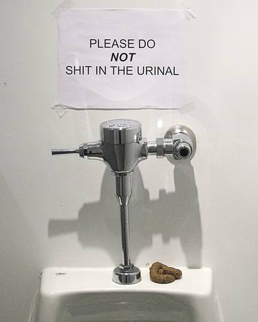 Urinal thumb