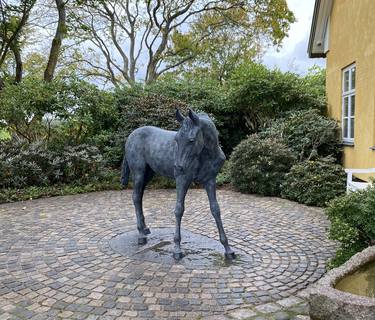 Original Realism Horse Sculpture by Helle Rask Crawford