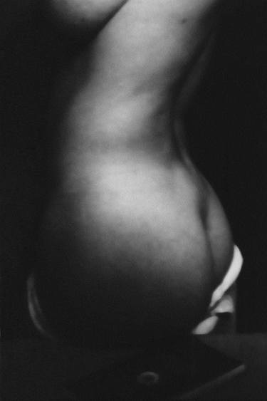 Original Realism Nude Photography by Vivian Kalomiri
