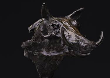 Warthog Bust - Bronze Wildlife Sculpture thumb