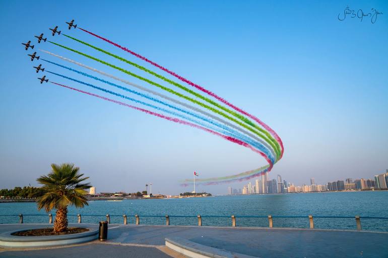 Emirati Big Wing Over Abu Dhabi Skyline - Limited Edition of 20 ...