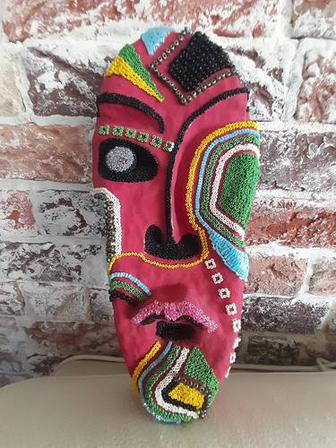 African portrait mask with colored beads (2012) thumb