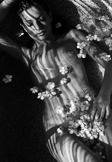 Original Fine Art Nude Photography by Guillaume GIRARDOT