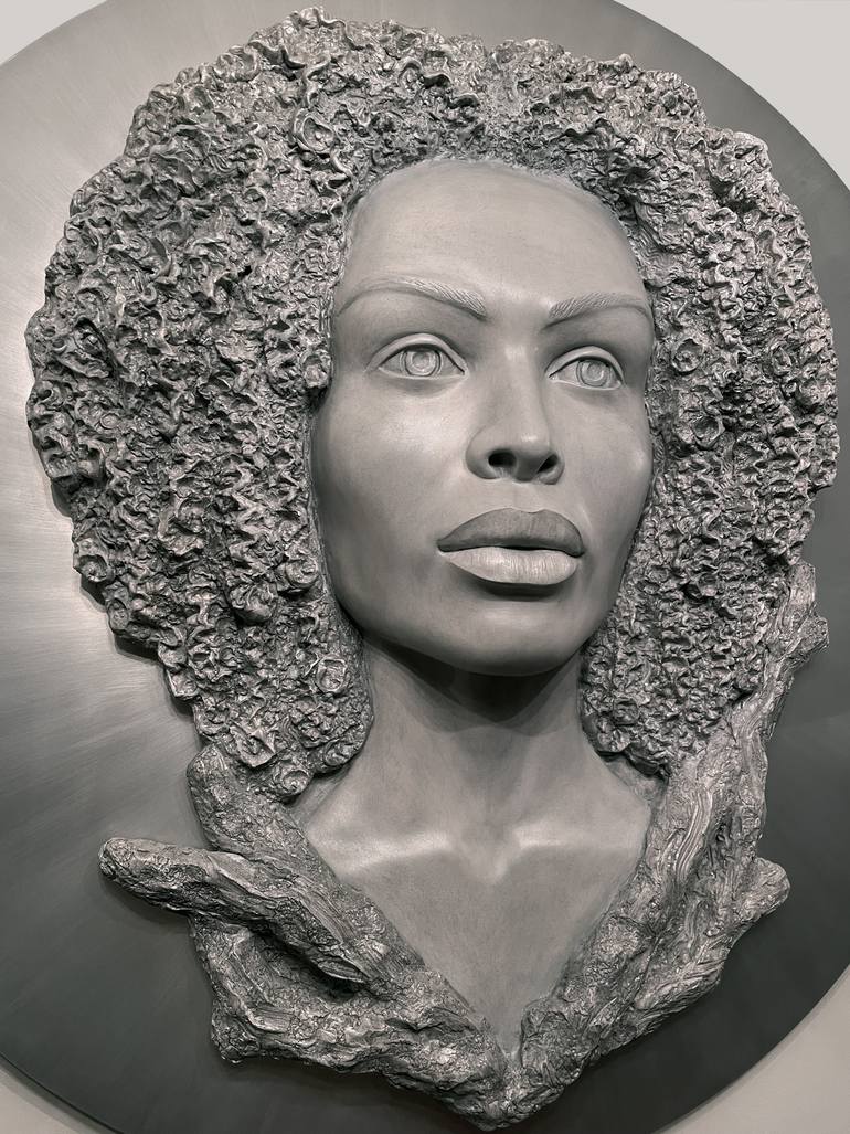 Original Figurative Women Sculpture by Denisa Prochazka