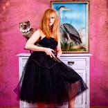 She takes no prisoners by Carla Broekhuizen