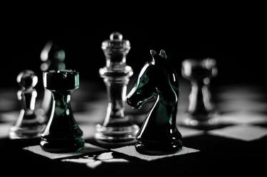 Modern Chess by Apresham thumb