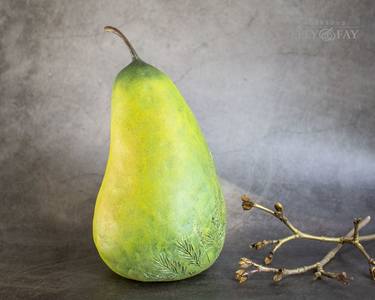 Green pear ornament thumb