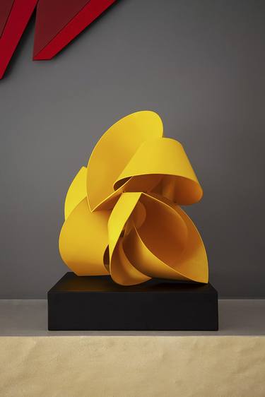 Original Modern Abstract Sculpture by Veronica Matiz