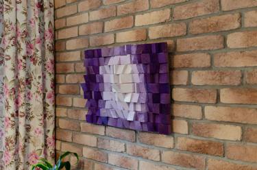 Wall hanging purple diffuser thumb
